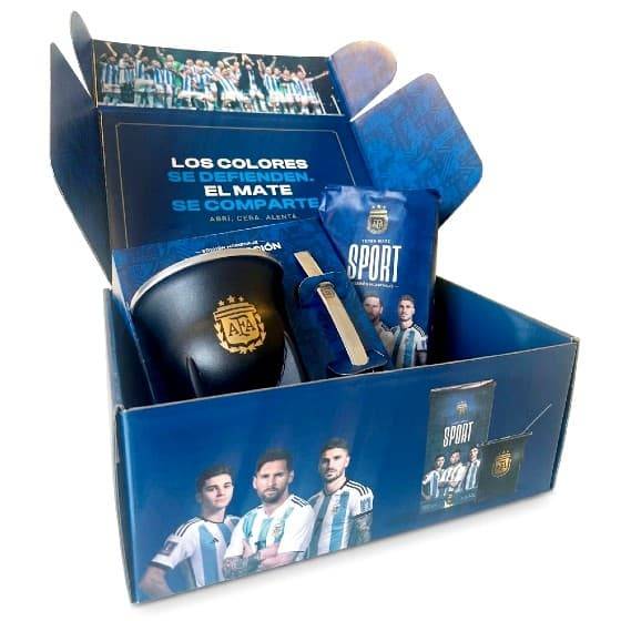 Mate Y Bombilla De Acero Grabado Afa + Yerba 500 Grs